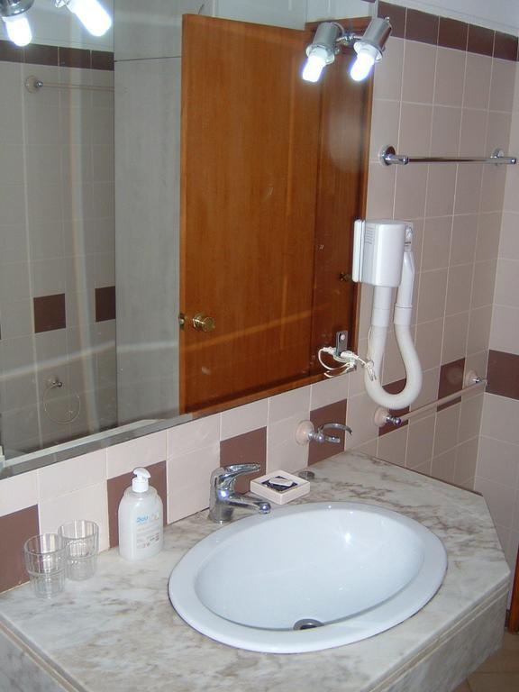 Sea View Apartment Lagos Bagian luar foto
