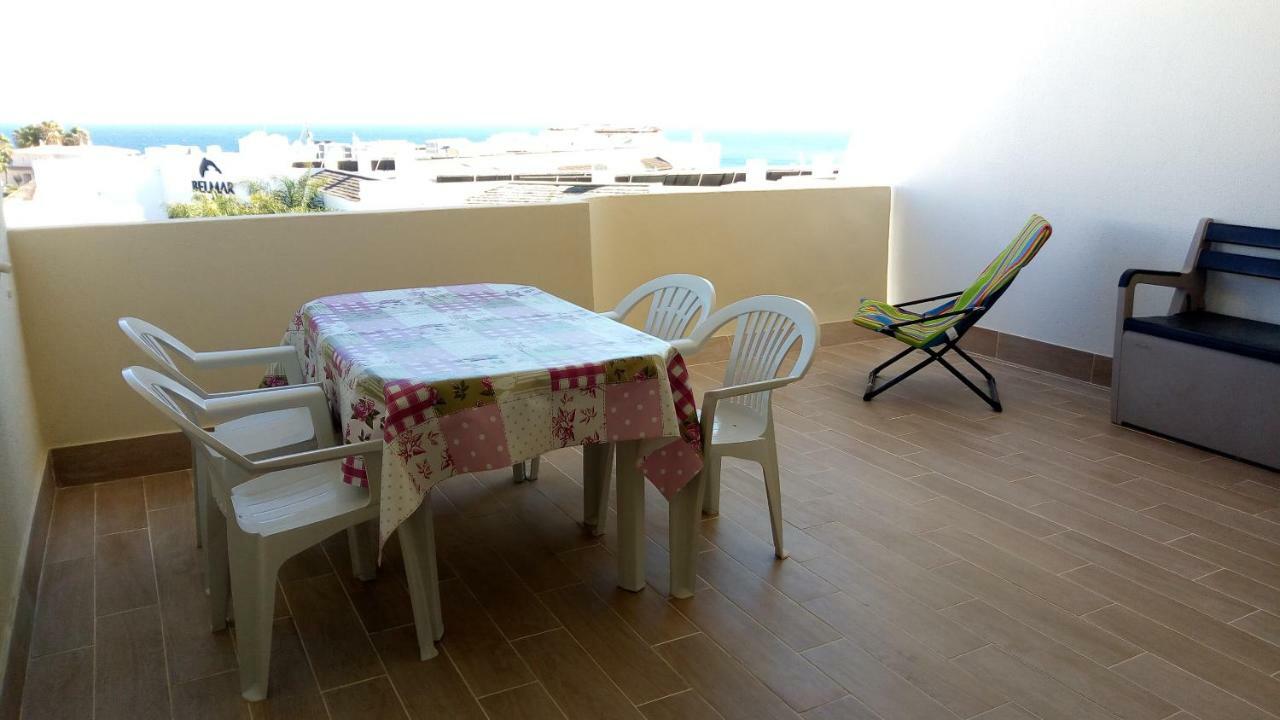 Sea View Apartment Lagos Bagian luar foto